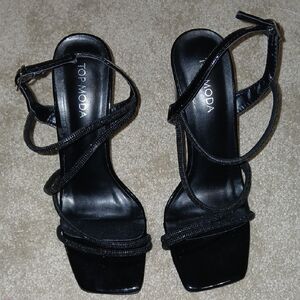 TOP Moda Black Strappy Square-Toe Heel Sandals